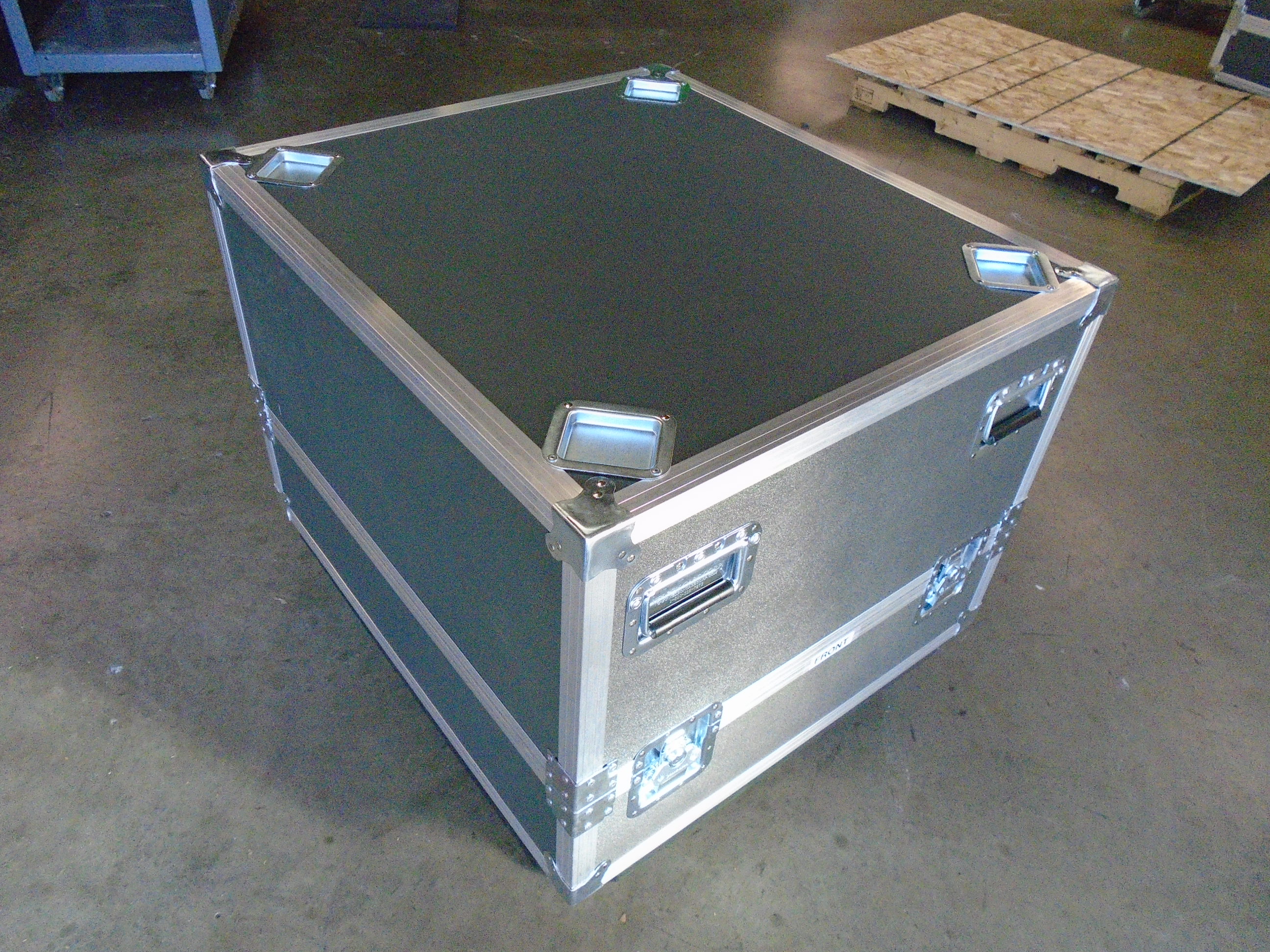 Print # 7059 - Custom Case for (1) Christie Projector HD-10K-M with Fly cage  By Nelson Case Corp