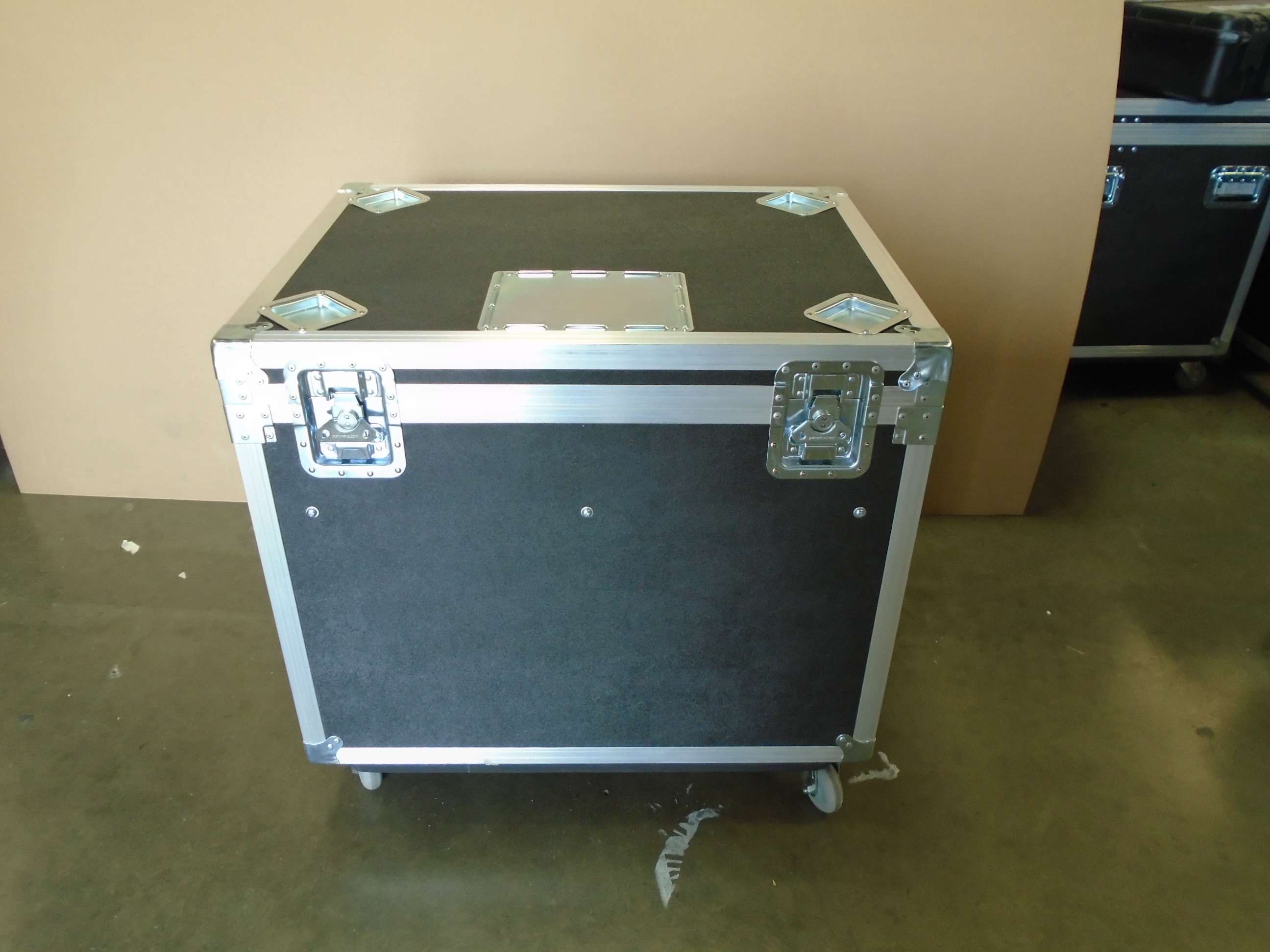 Print # 7861 - Custom Tall Base Road Case, Reference #5016, Same Footprint By Nelson Case Corp