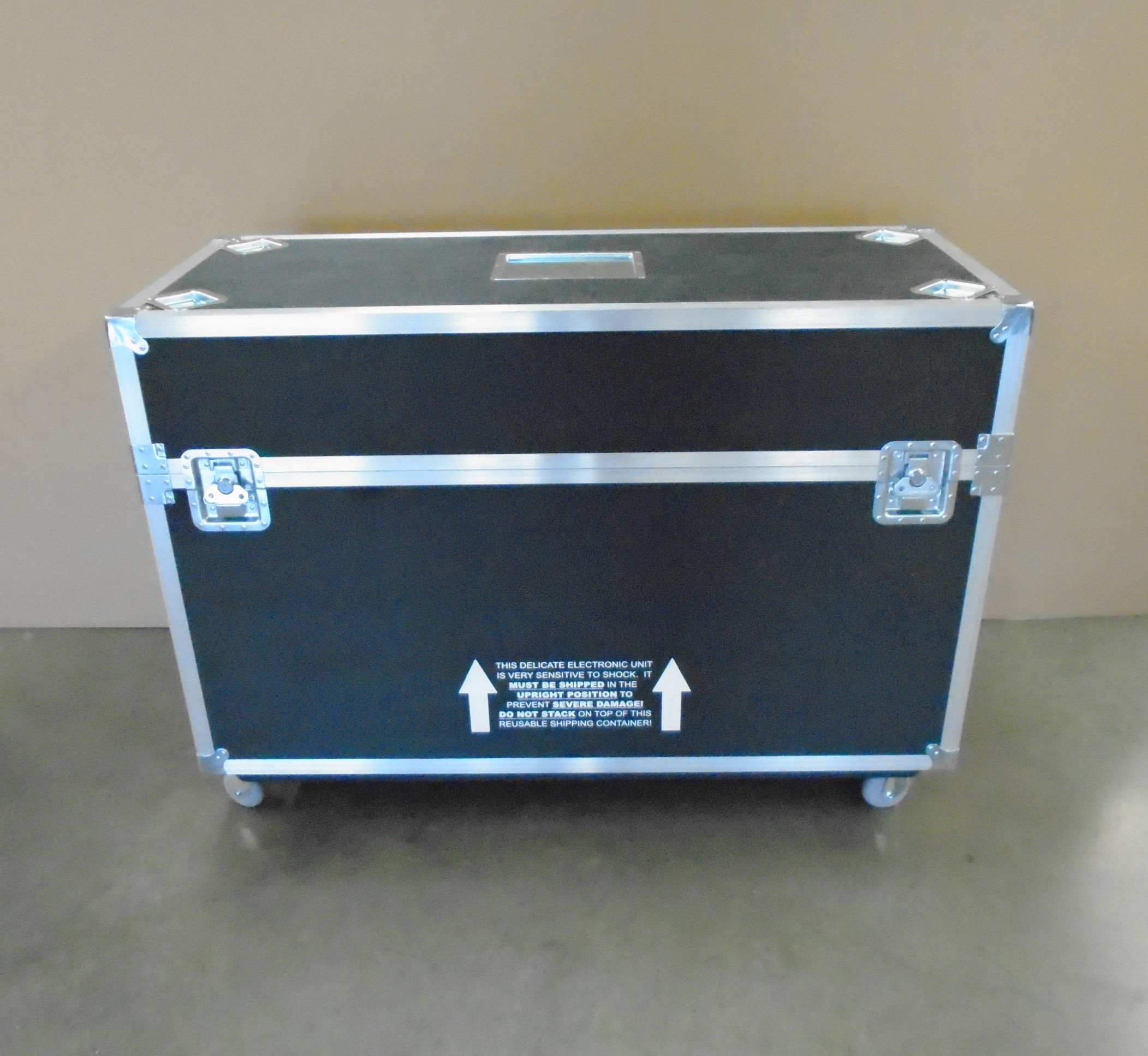 Print # 8107 - Custom Road Case for 55 By Nelson Case Corp