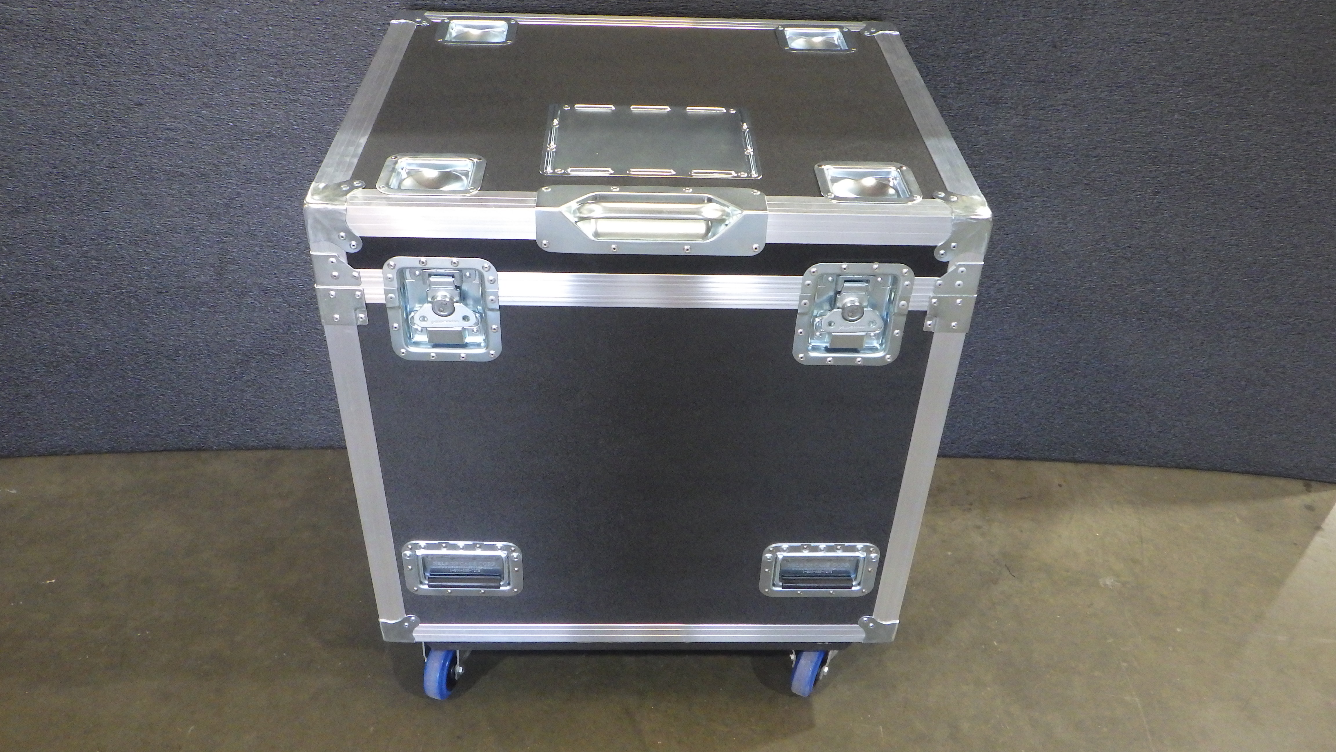 Print # 9833 - Tall Base Road Case for 2-Pack D&B Audiotechnik M4 Professional Stage Monitor Kit By Nelson Case Corp